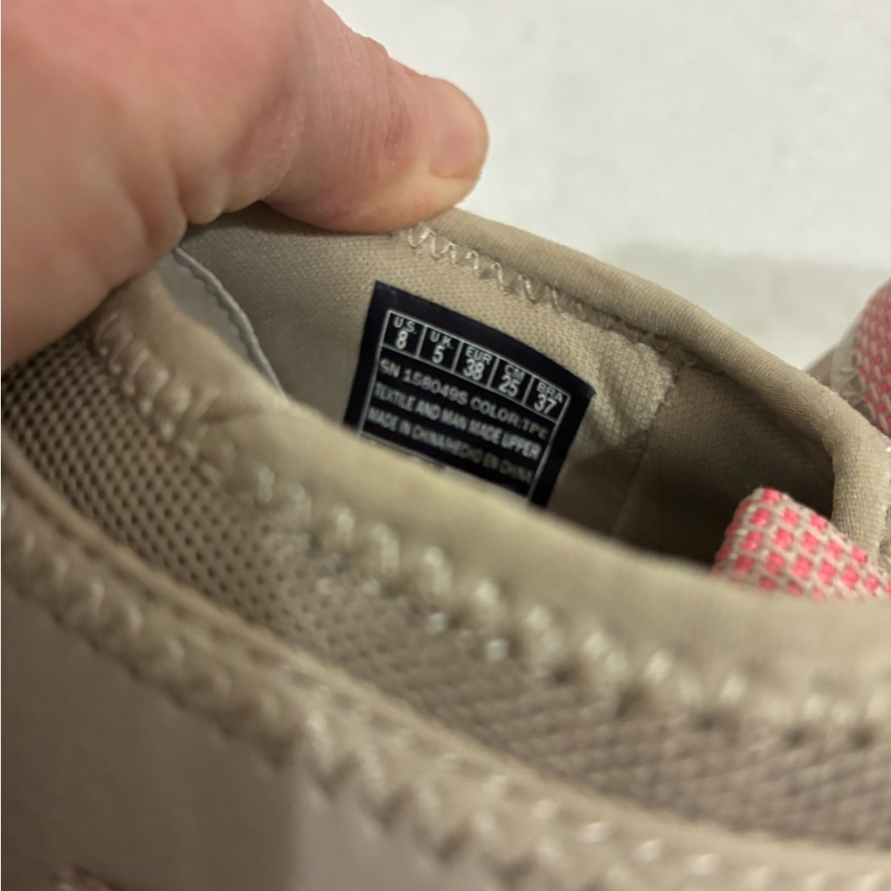 Skechers Pink and Tan Slip on shoes size 8 - Picture 9 of 11